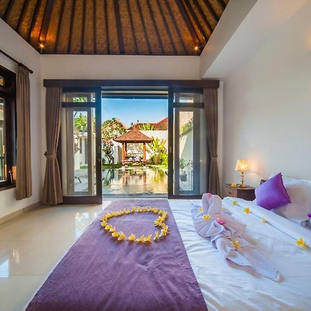 Turiya Villa Sanur Buitenkant foto