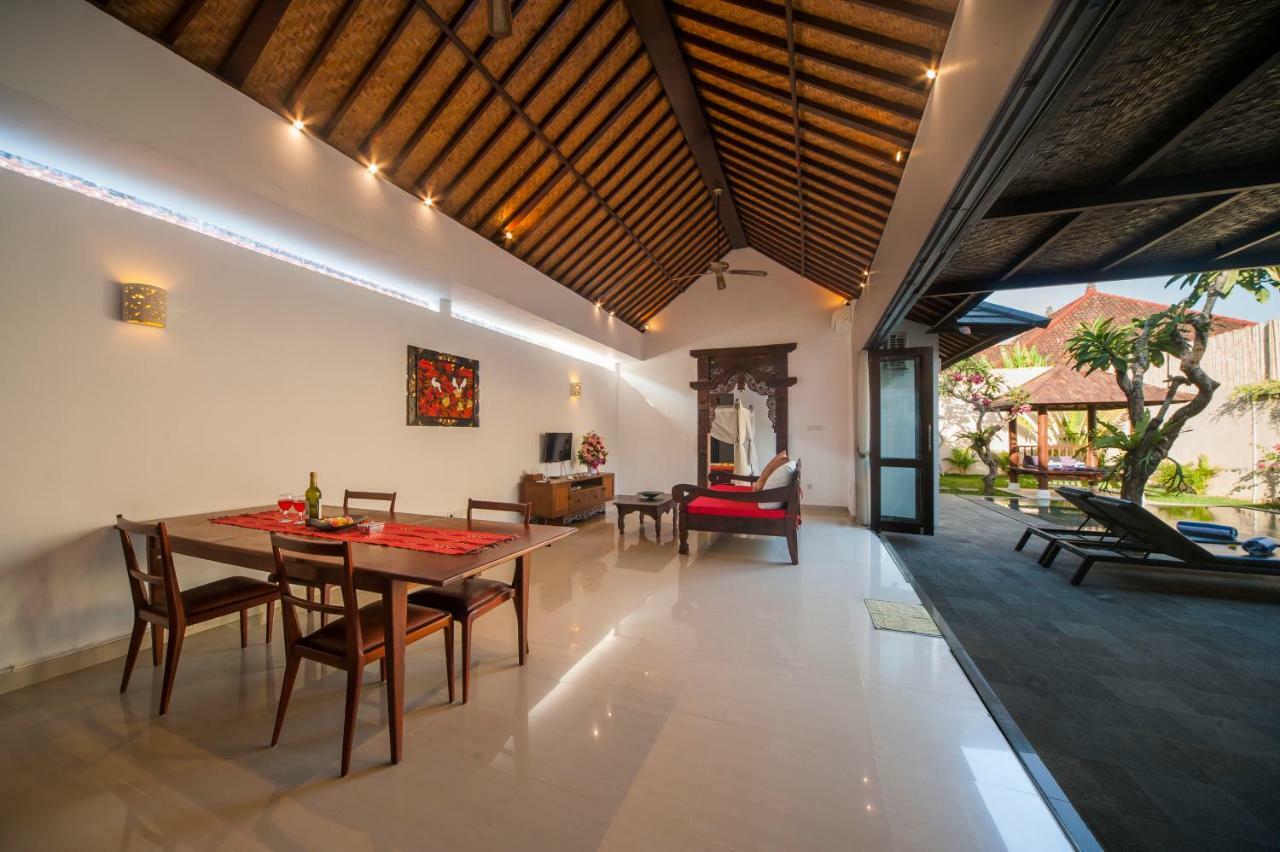 Turiya Villa Sanur Buitenkant foto